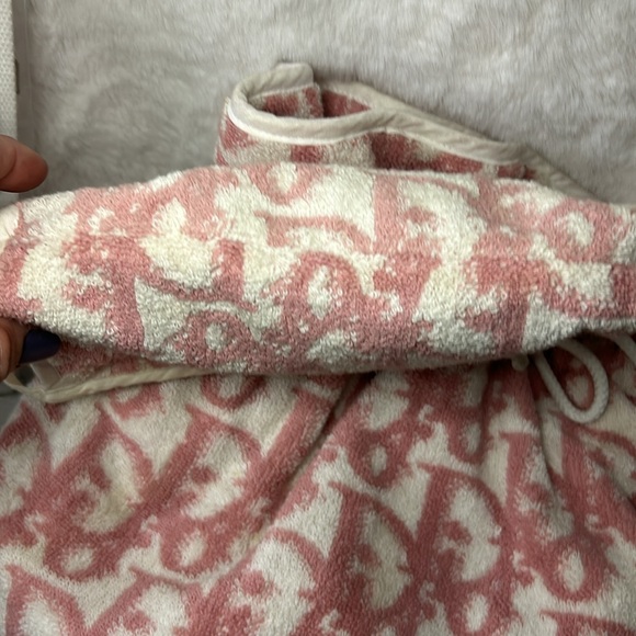 Dior cute pink and cream terry large drawstring bucket bag with pouch - Picture 16 of 17